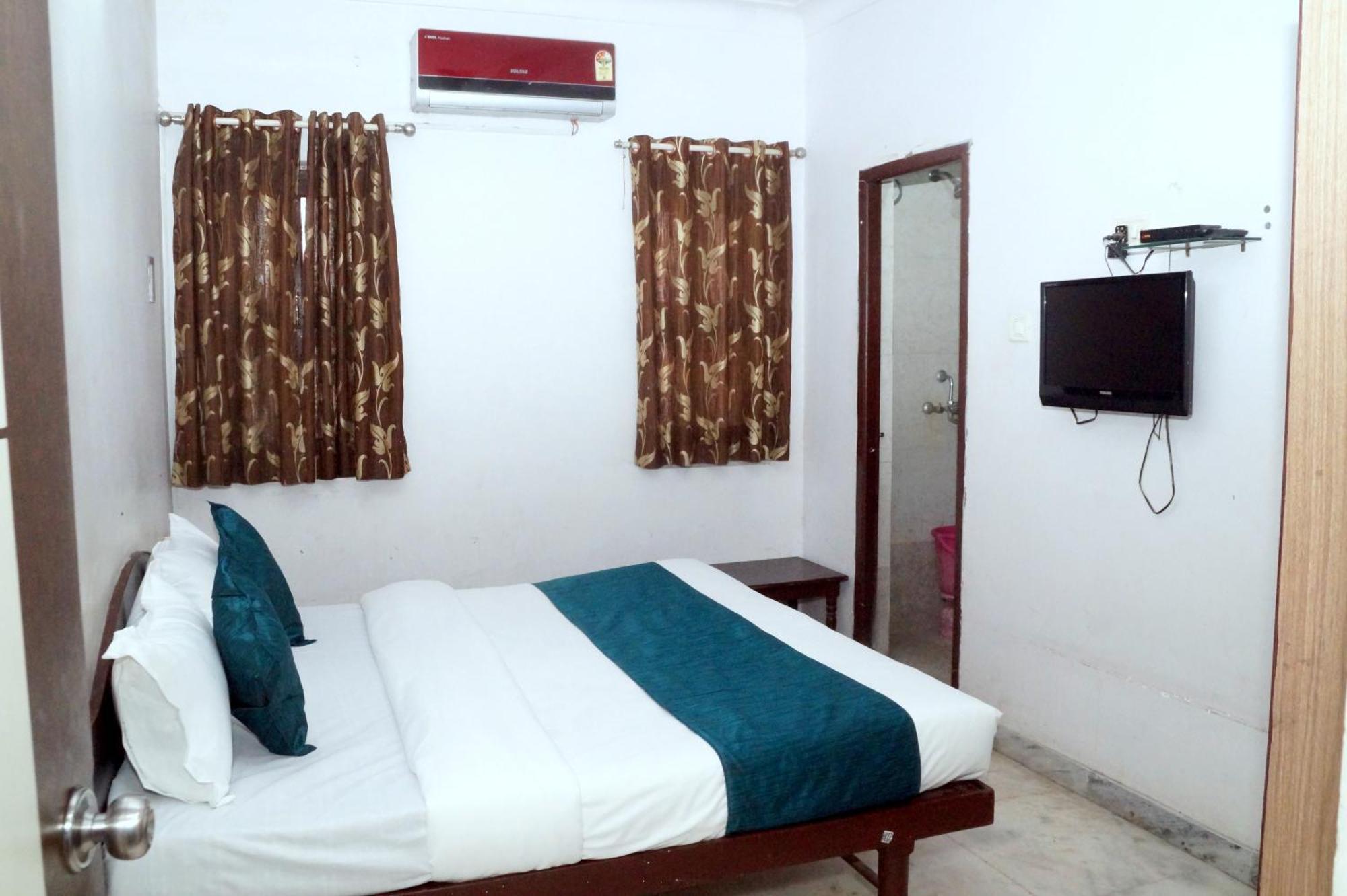 Hotel Shubham อุเดเปอร์ ภายนอก รูปภาพ